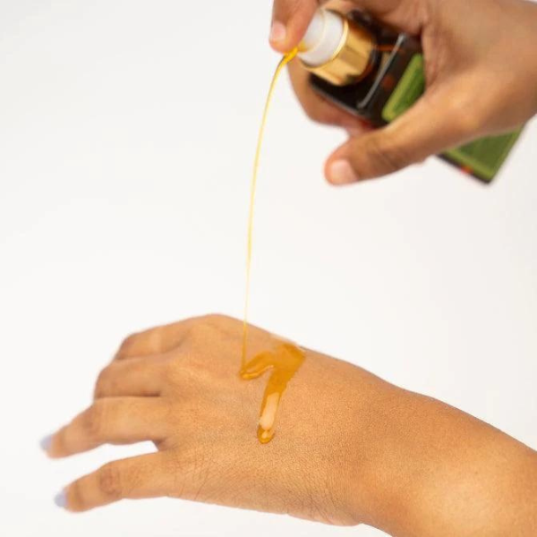Nalpamaradi Thailam Face And Body Golden Radiance Oil - Vanaura Organics