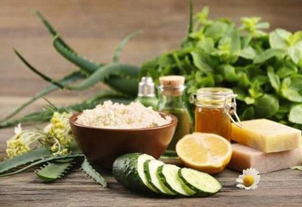 What to eat to look younger? - vanauraorganics
